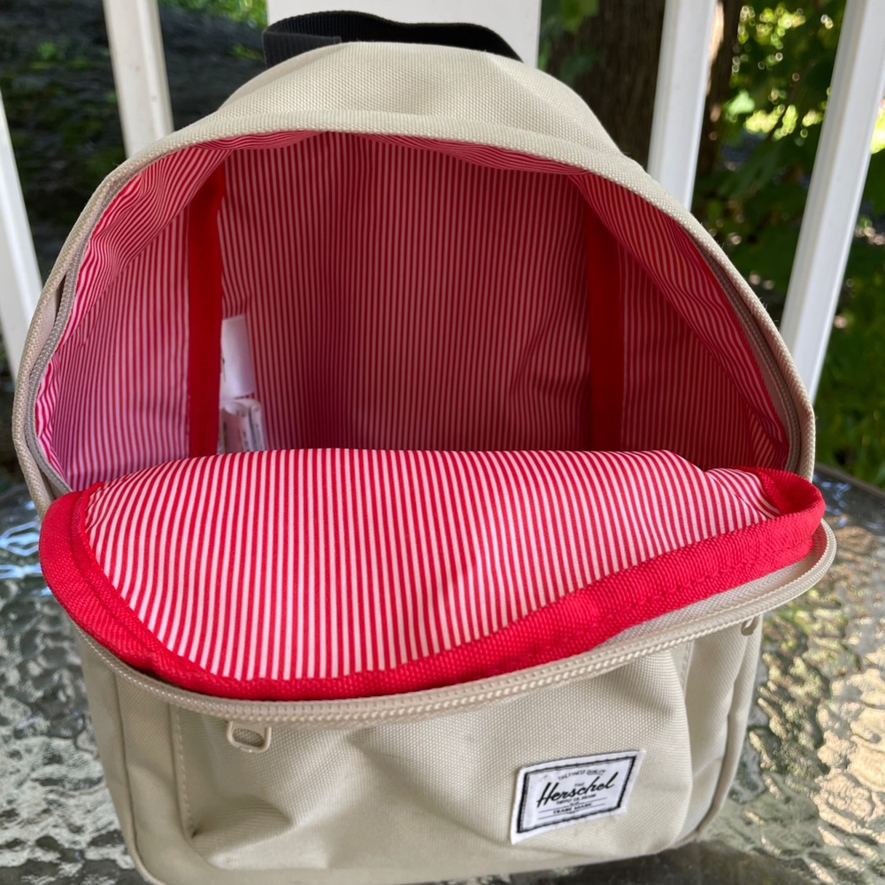 Herschel Classic Mini Backpack - image 2